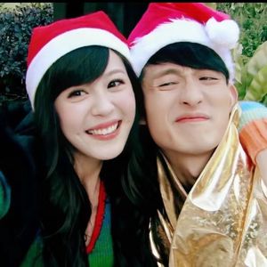 大巴车轮轩小说
